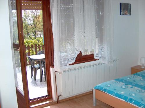 Gallery image of Apartments Ana in Smoljanac
