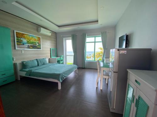 Кровать или кровати в номере CHILL HOUSE by the beach