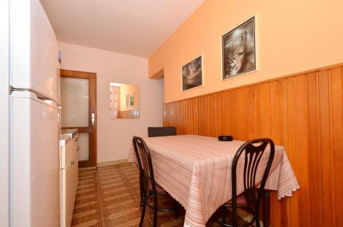 B apartment with terrace with the sea view