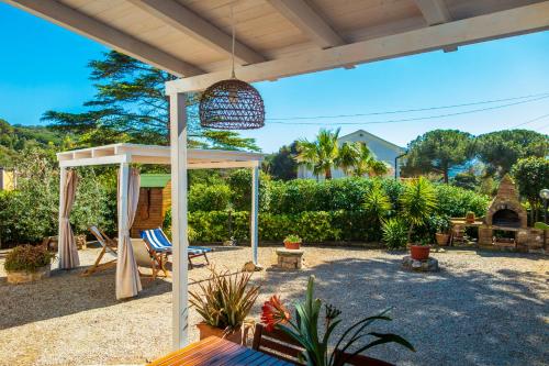Gallery image of Appartamento Norsi Ai Pini in Capoliveri
