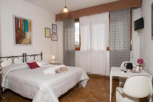 Easy Stay 3 Minutes Walk From Smn Station, Florența, Italia