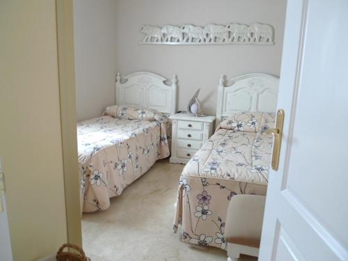 サンミゲル・デ・アボナにあるModern 3 bed Penthouse, Duquesa Del Marのギャラリーの写真