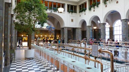 Restoran atau tempat lain untuk makan di Hotel Bayerischer Hof