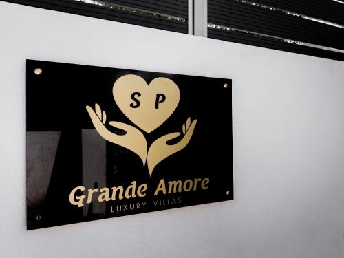 Certifikát, hodnocení, plakát nebo jiný dokument vystavený v ubytování Grande Amore Villa