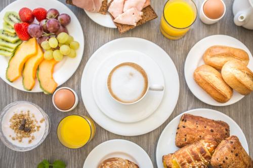 Φαγητό σε αυτό το ξενοδοχείο ή κάπου εκεί κοντά