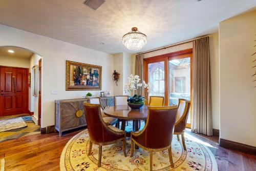 Arrowhead Abode – Photos 5