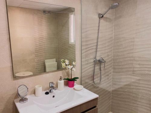 Apartamento Carihuela Las Pirámides