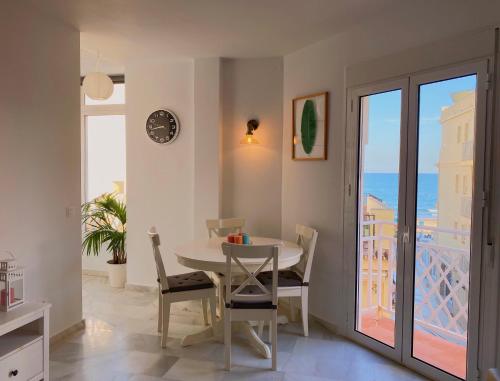 Apartamento Carihuela Las Pirámides