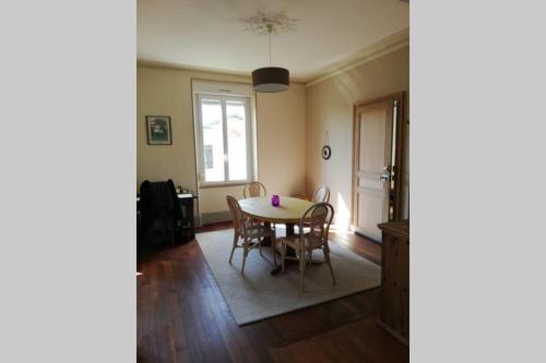Gallery image of Superbe logement dans une maison de caractère in Toul