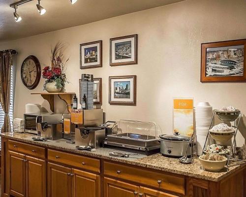 Imagem da galeria de Quality Inn & Suites Cincinnati I-275 em Springdale