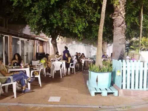 サッロクにあるHotel Villarosa con Vespa Rentのギャラリーの写真
