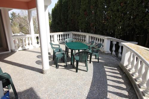 5 Hálószobás Wellness VIP House - privát medence 8600 Siófok, 6 Szépvölgyi utca kép - 1