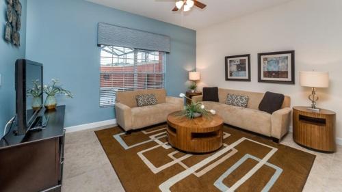 4 Bedroom 3 Bath Town Home with Pool in Paradise Palms Resort, Kissimmee, Statele Unite ale Americii