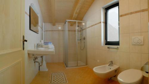 Koupelna v ubytování Residence Vellauerhof