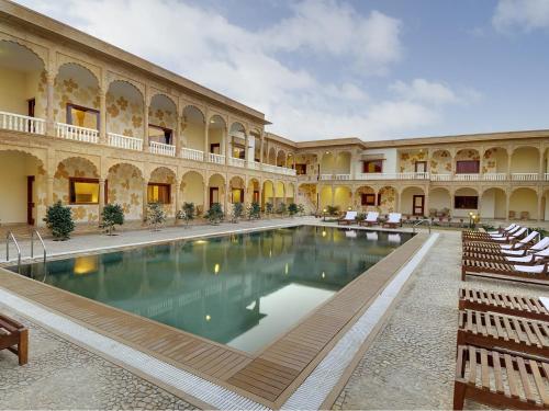 Πισίνα στο ή κοντά στο Club Mahindra Jaisalmer