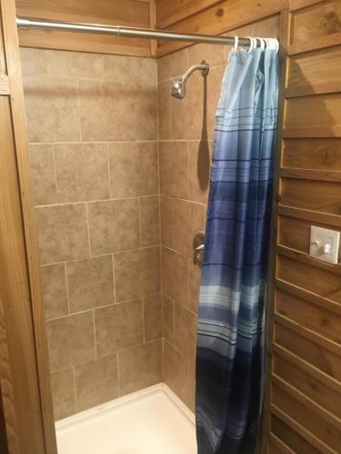 Gallery image of Whispering Woods AK Cabins in Kasilof