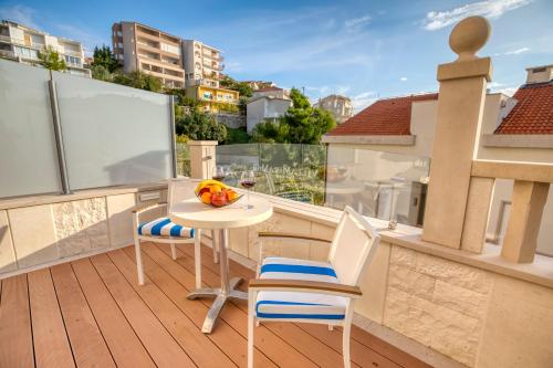 Gallery image of Hotel Villa MiraMar in Omiš