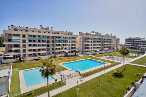 La Macarena Airport, los alamos, Torremolinos – Precios 2021 ...