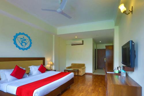 Μια τηλεόραση ή/και κέντρο ψυχαγωγίας στο Hotel Dewa Retreat- A Himalayan Boutique Hotel