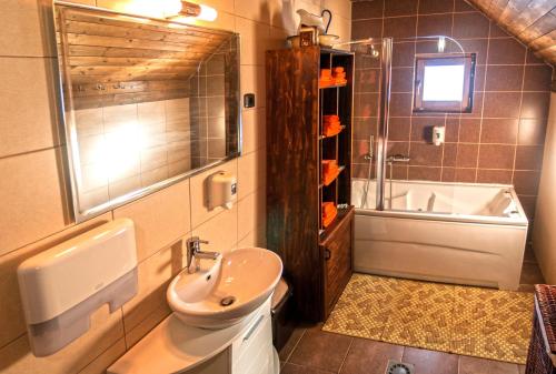 Koupelna v ubytování Holiday Home Drijenak
