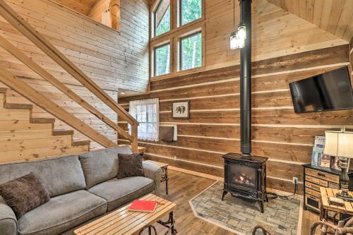 Gallery image of Reconnect with Nature at Timber Creek Cabin! in Columbia Falls