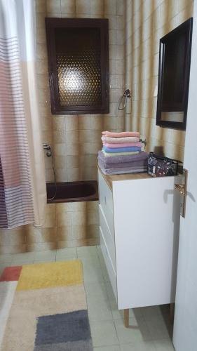 Μια τηλεόραση ή/και κέντρο ψυχαγωγίας στο BB Downtown Apartment