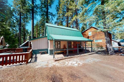 Knobloch Cabin – Photos 2