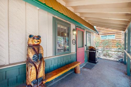 Knobloch Cabin – Photos 4