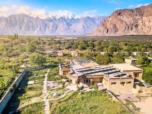 Gallery image of Lchang Nang Retreat-THE HOUSE OF TREES in Nubra