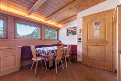 Fotografie z fotogalerie ubytování Villa Doris v destinaci Canazei