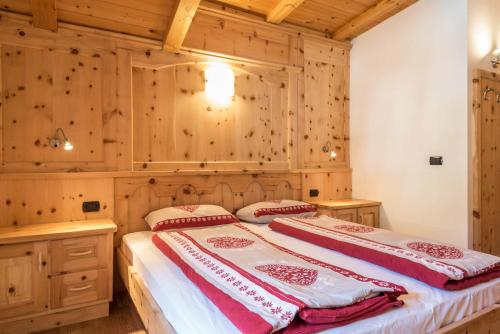 Postel nebo postele na pokoji v ubytování Villa Doris