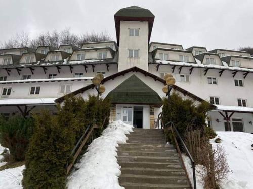 Bele staze Kopaonik z iarna