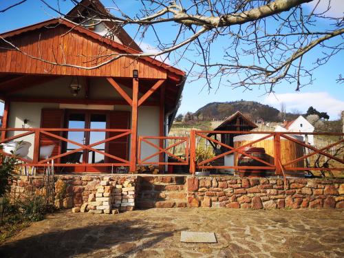 Gallery image of Szent György Cottage in Hegymagas