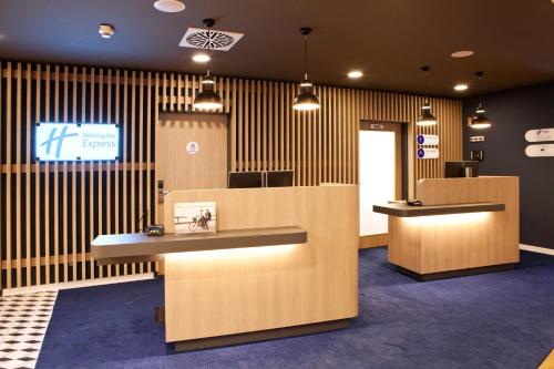 Holiday Inn Express Munich - Olympiapark, an IHG Hotel Image