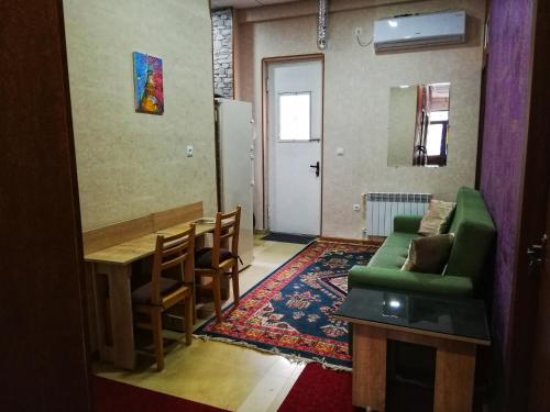 Posezení v ubytování Hostel Violet