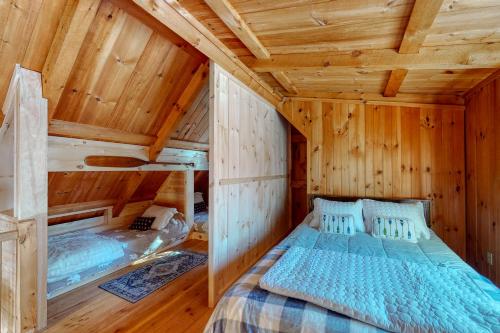 Postel nebo postele na pokoji v ubytování Camp Foxtrot