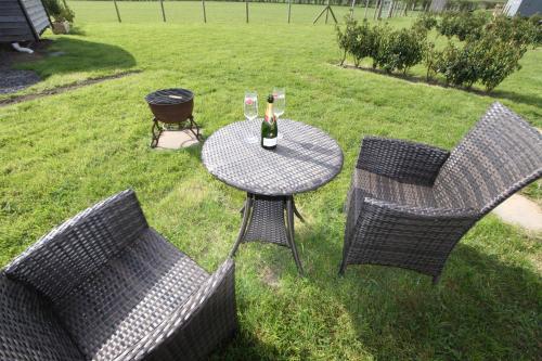 Springwood Shepherd Huts Glamping York photo 33