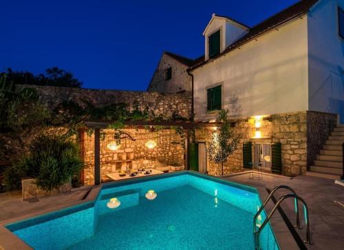 Villa Vjerocka - with pool – Photos 2