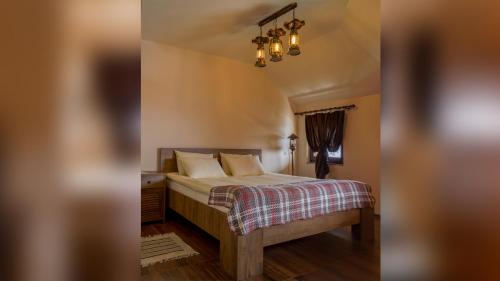 Gallery image of N'Bjeshke te guri i zi in Prizren