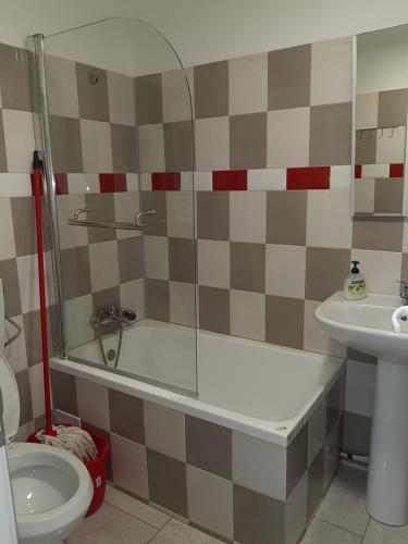 Koupelna v ubytování Carol 51 Hostel