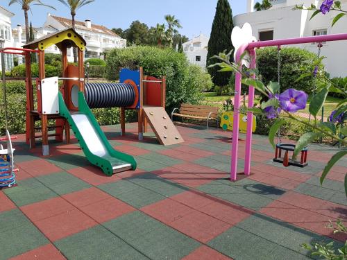 Marbella Holiday & Golf Garden Apartment