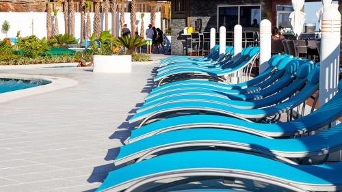 Holiday Inn Express & Suites Panama City Beach - Beachfront by IHG photo 28