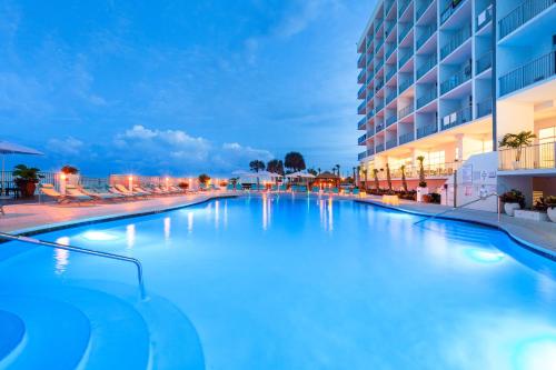 Holiday Inn Express & Suites Panama City Beach - Beachfront by IHG photo 99