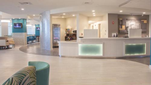 Holiday Inn Express & Suites Panama City Beach - Beachfront by IHG photo 31