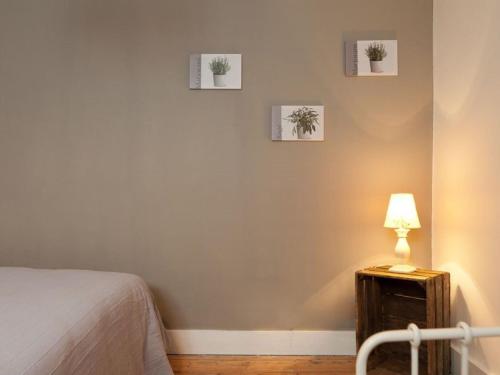 Katil atau katil-katil dalam bilik di Pet-Friendly Bungalow