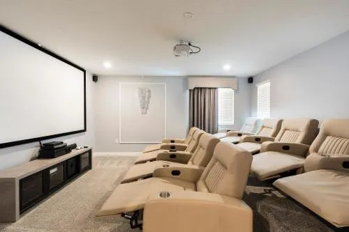 Modern Luxury Villa with Everything photo 35