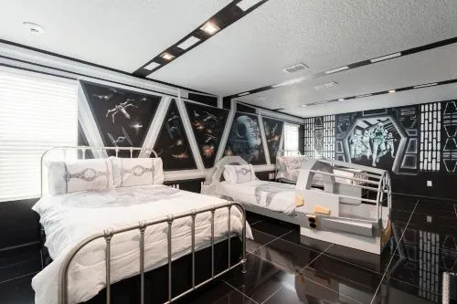 Modern Luxury Villa with Everything photo 27
