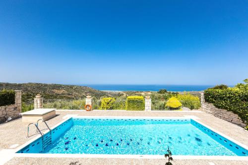 Πισίνα στο ή κοντά στο Belvedere Villas