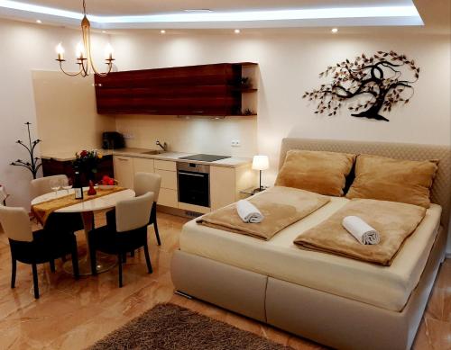 Kuchyňa alebo kuchynka v ubytovaní Nobless Apartments Holedná Brno
