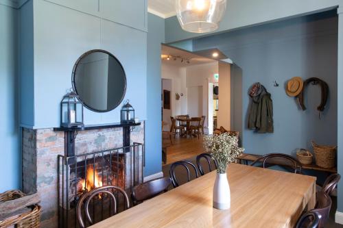 ロバートソンにあるRobertson Public House and Kitchenのギャラリーの写真